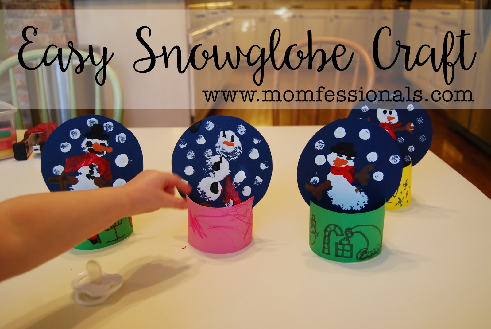 ⛄ DIY Snow Globe - EASY Snow Globe Craft for Kids