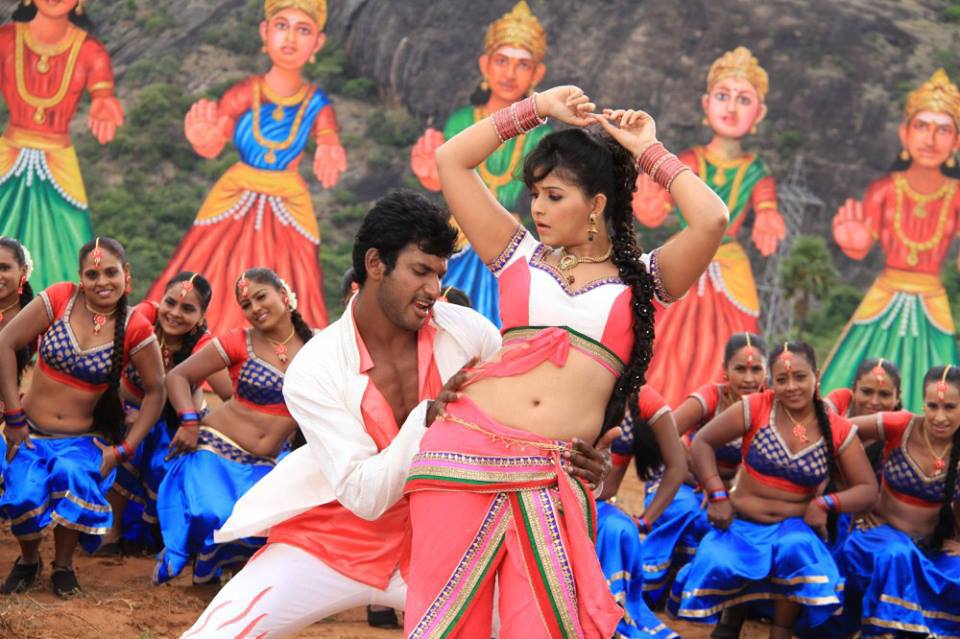 Anjali hot photos from Madha Gaja Raja movie, Anjali hot navel photos, Anjali sexy photos