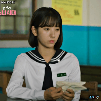 170926 란제리소녀시대 넘모예쁜 보나(데이터 살살 녹는다).gif | 인스티즈