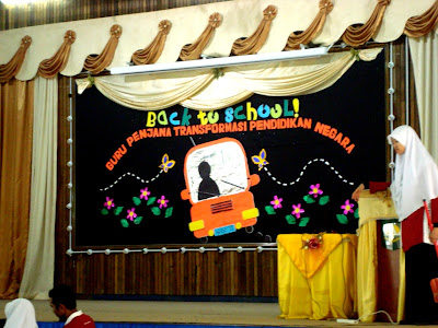  Tema  Hari  Guru  2011 SMKASR Back To School  Harith Faisal