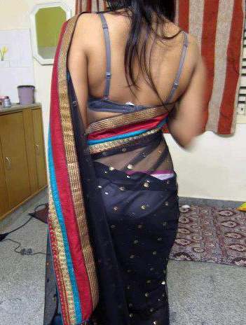 saree Sexy nude aunty back