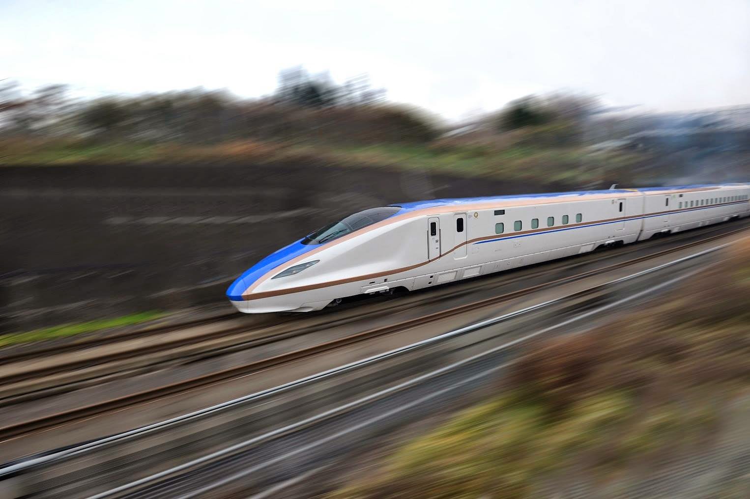 Japan speed. Скоростной поезд Синкансен. Siemens Velaro Сапсан. Японский поезд Синкансен. Японский скоростной поезд Синкансэн.