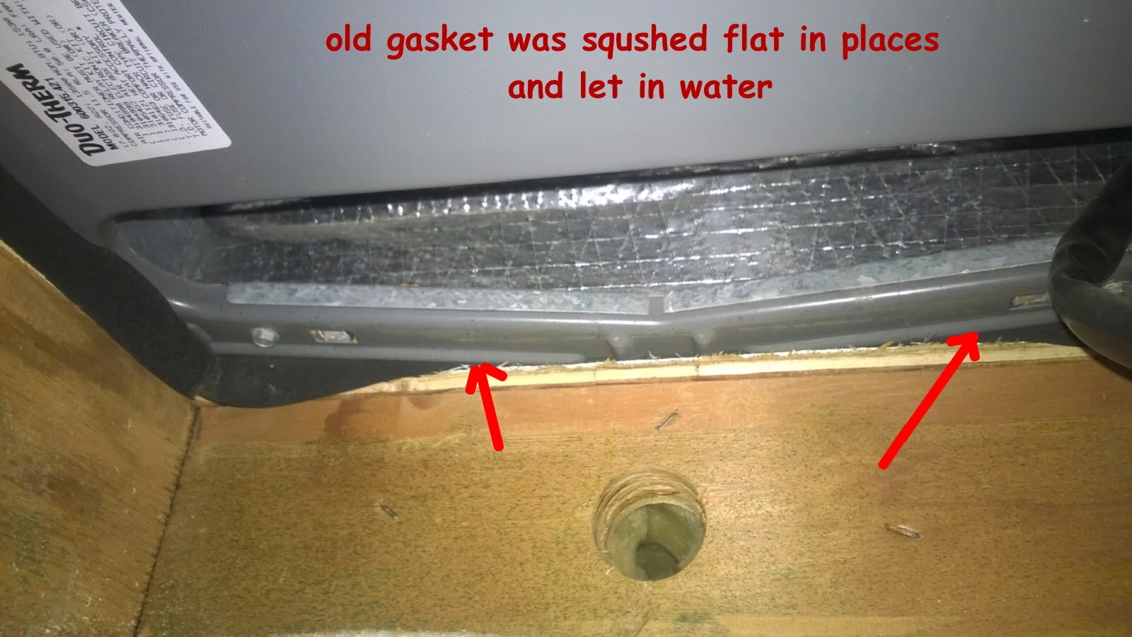 What A View!!! RV Repair replacing gaskets on rooftop Duo Therm