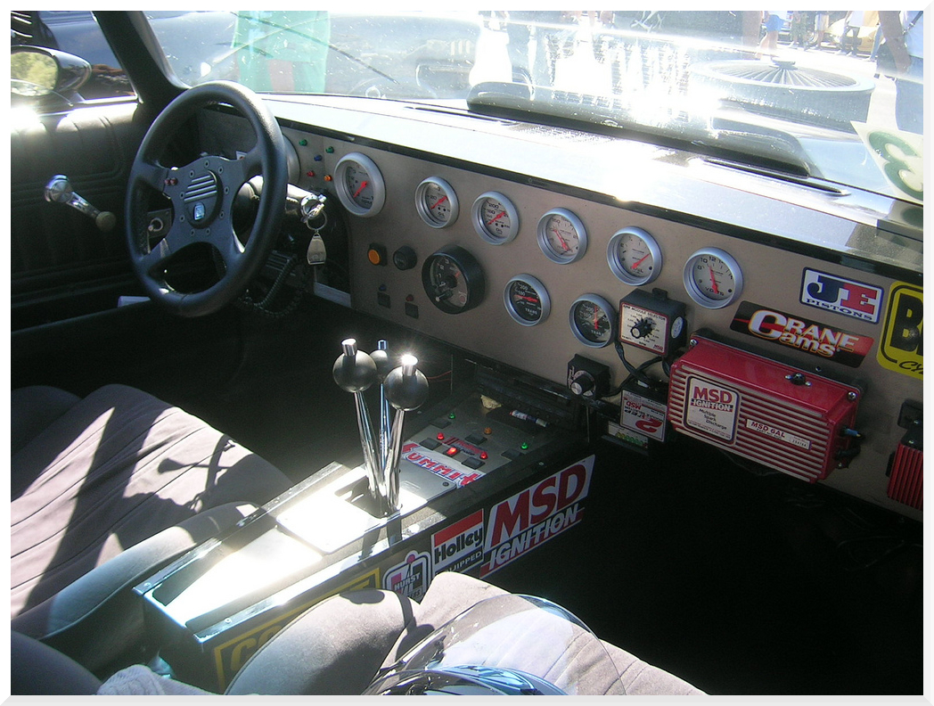 CaraibiRockers Racing Car Dashboard