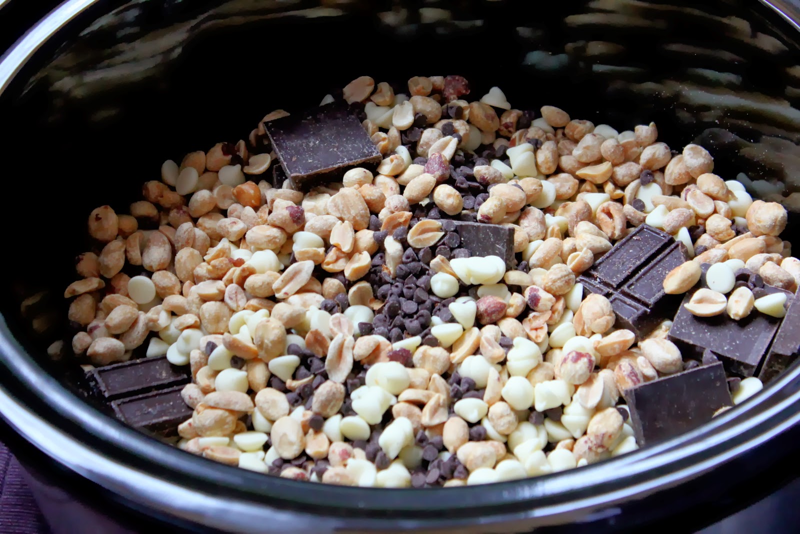 Punkie Pie's Place Crockpot Chocolate Peanut Raisin Clusters