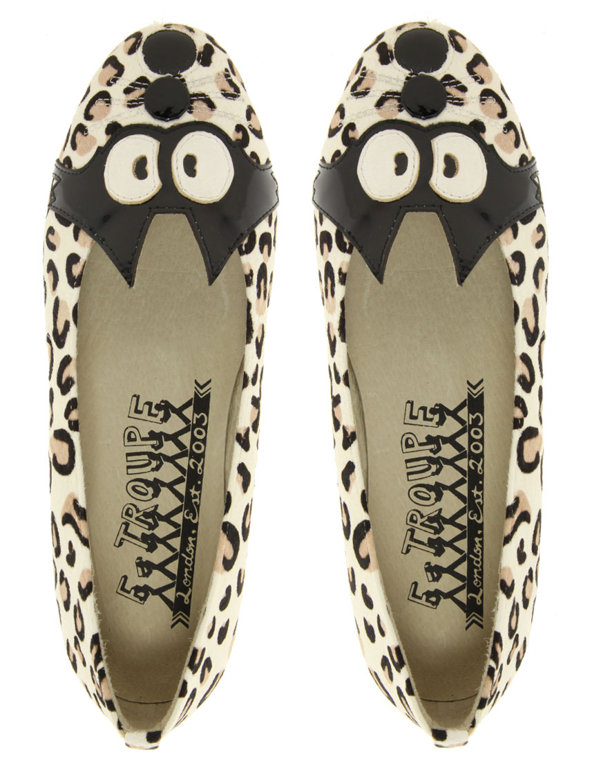 The Mine World of Foolishness My Cat Flat Shoes Have Just Arrived!