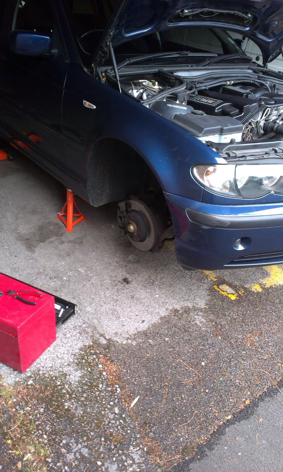Me and my e46 BMW 3 series 318i e46 n42 Sump Gasket Replacement DIY