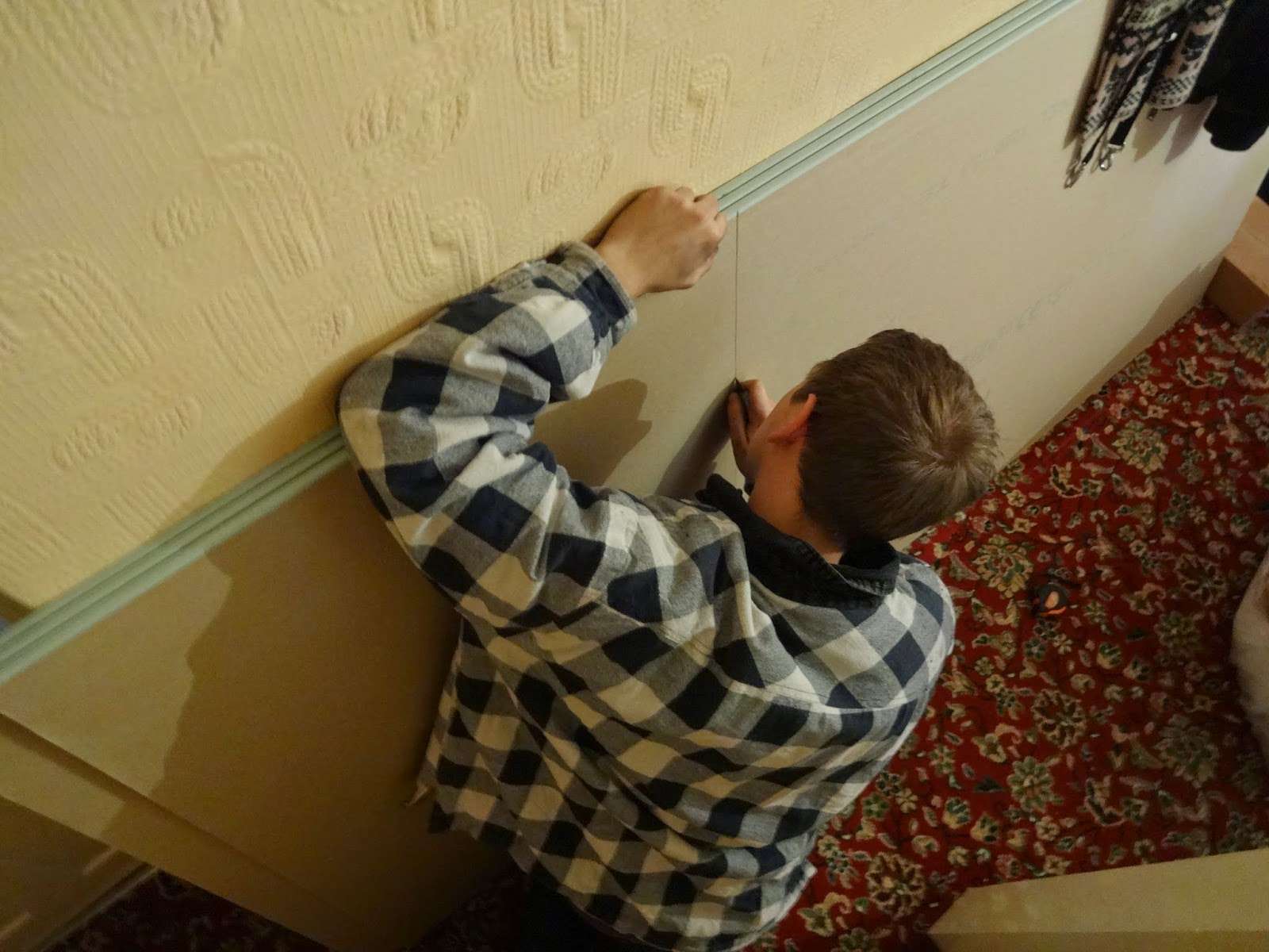 Fitting Plasterboard in the Bathroom - Kezzabeth | DIY & Renovation Blog