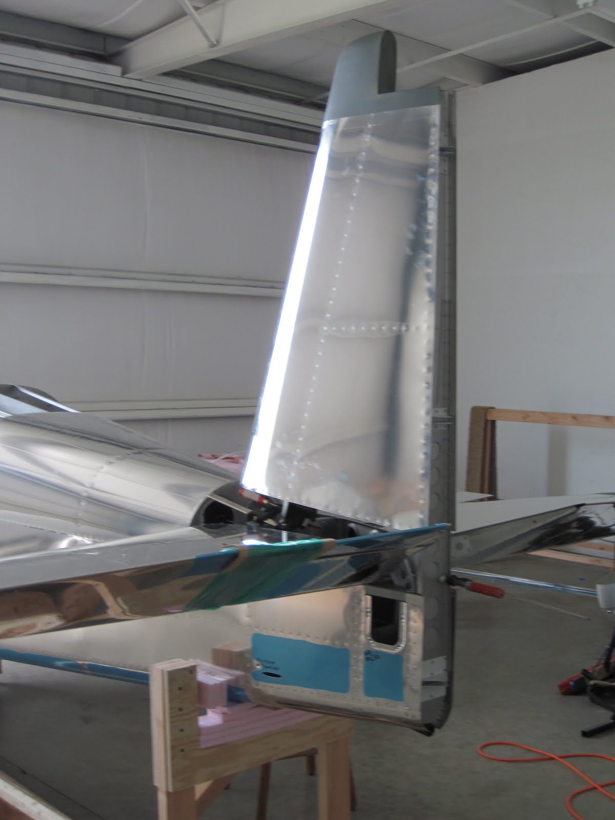 From the Maplewoods Steve's RV7 project Horizontal and