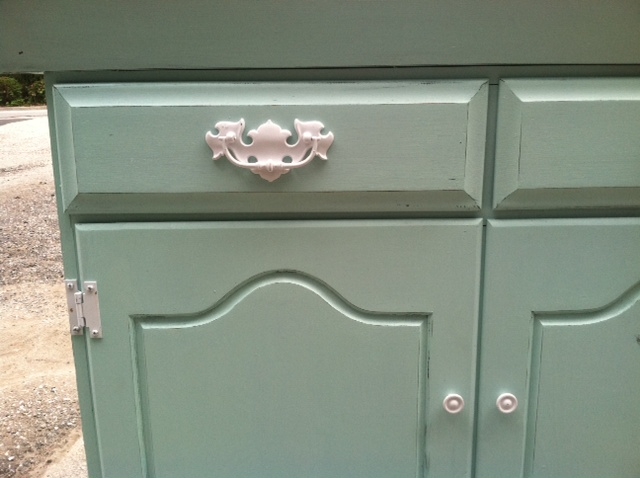 Funky.Junky.Furniture.Finds: Dry Sink Makeover!