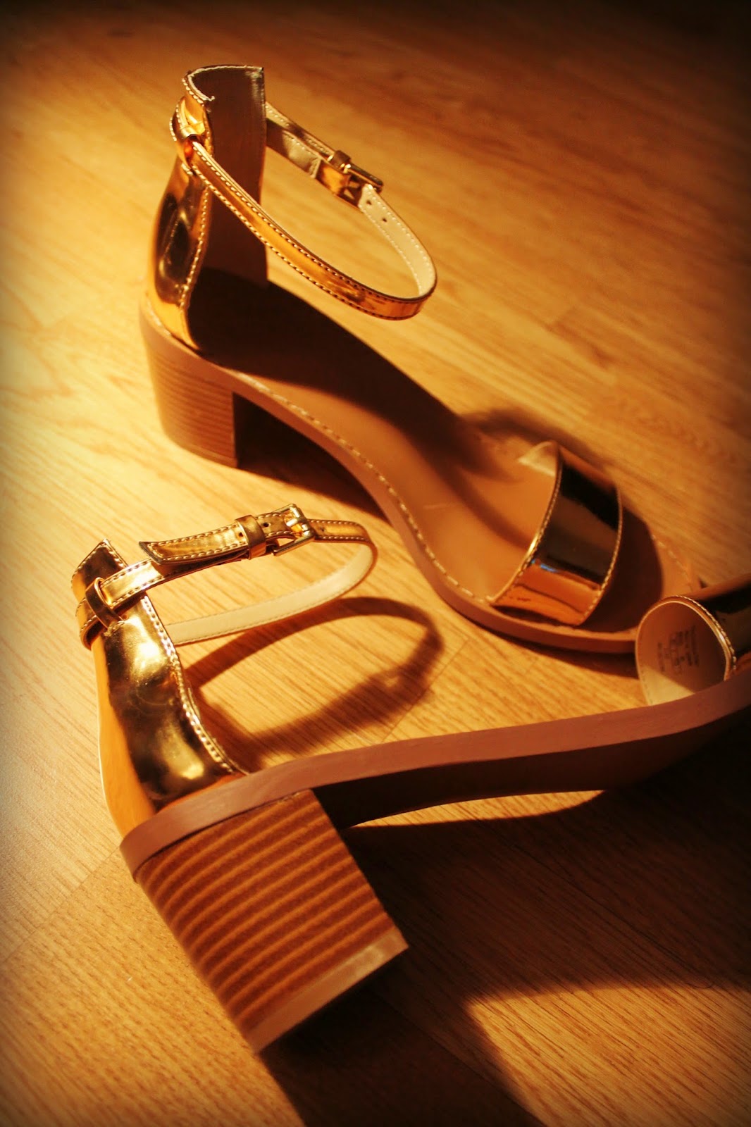 heeled spiral sandals zara