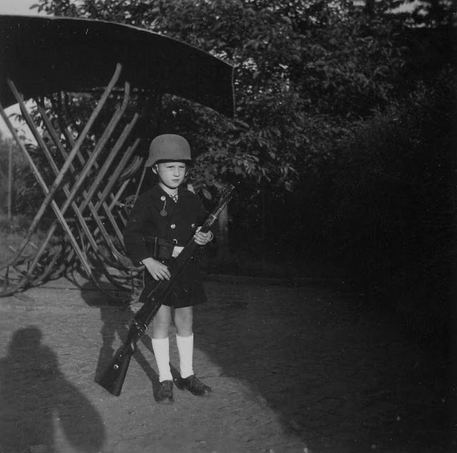 Hitler Youth worldwartwo.filminspector.com