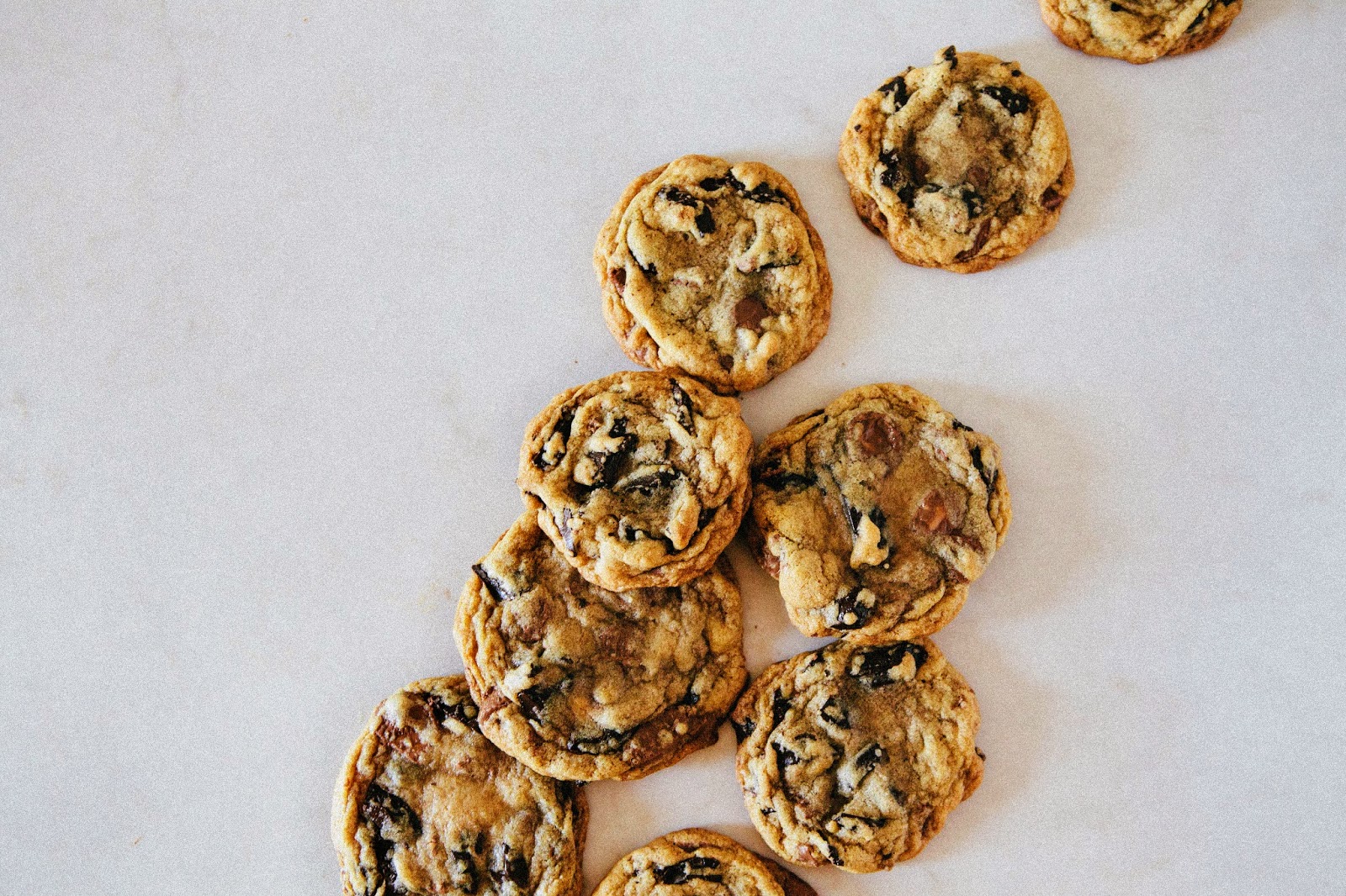 Chocolate Chip and Peanut Butter Cup Cookies hummingbird high a