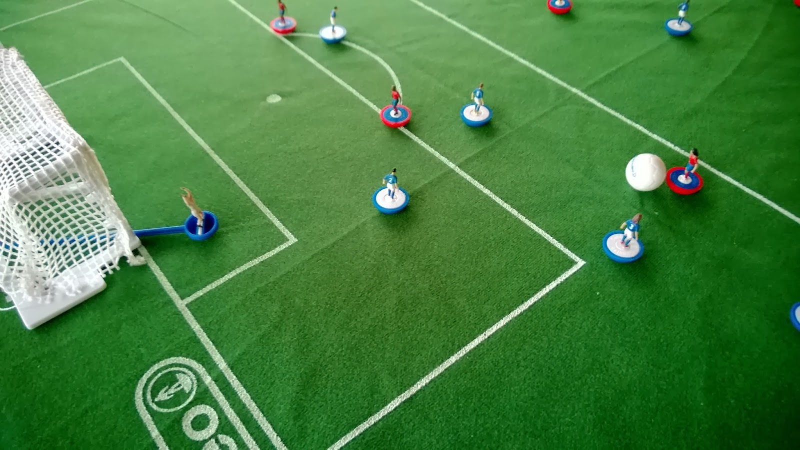 IDEE REGALO...VEDERLI E' VOLERLI Subbuteo il gioco da tavolo del