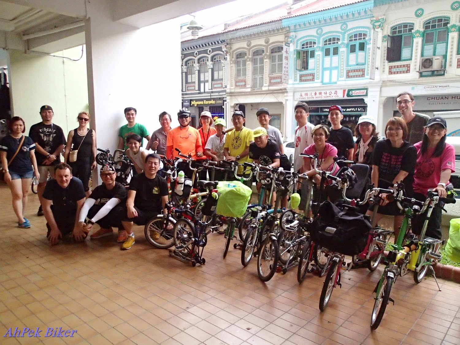 ahpek biker old dog rides again cycling singapore 2015 day 1
