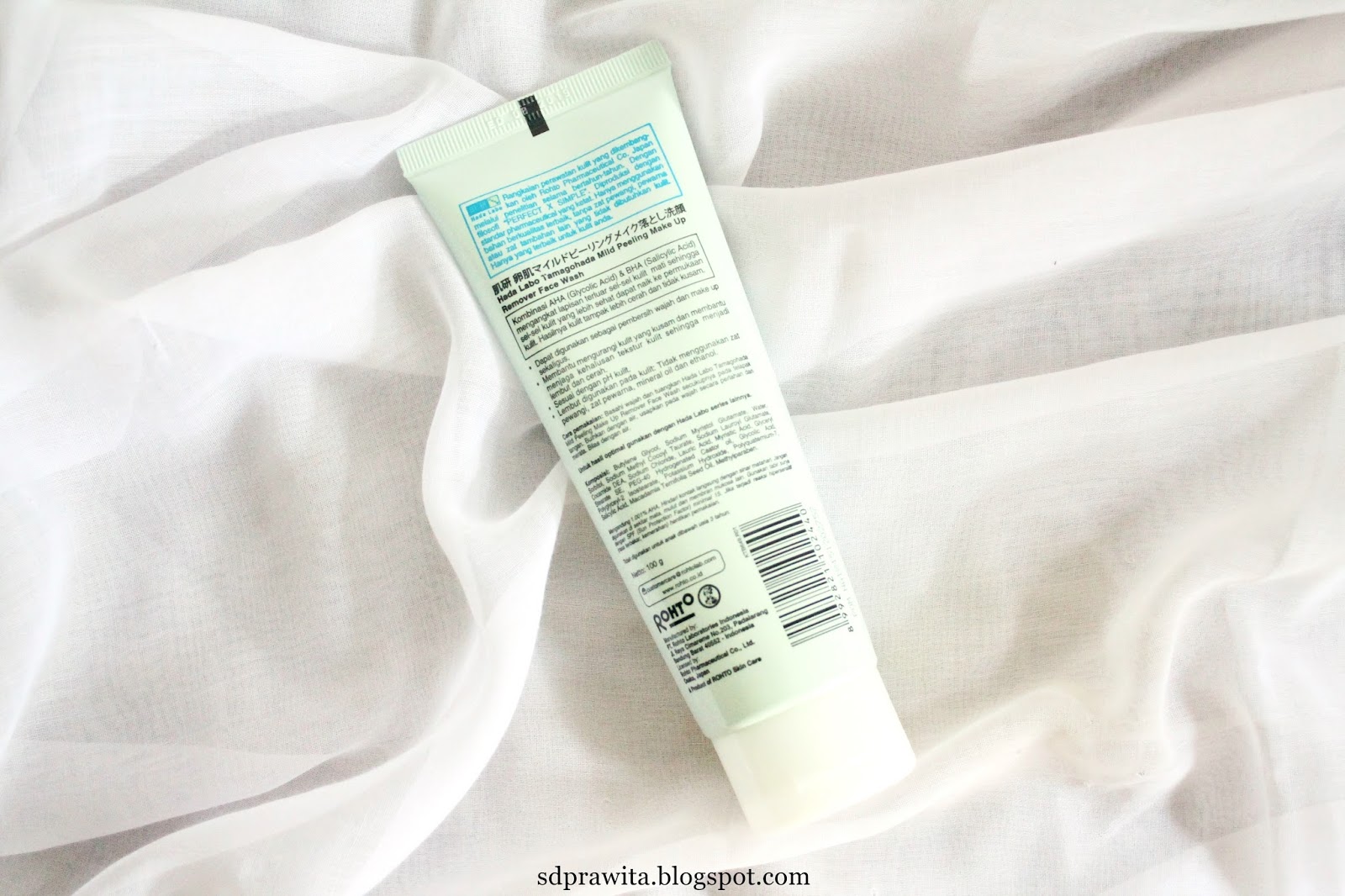Review Hada Labo Tamagohada Mild Peeling AHA/BHA Make Up Remover + Face