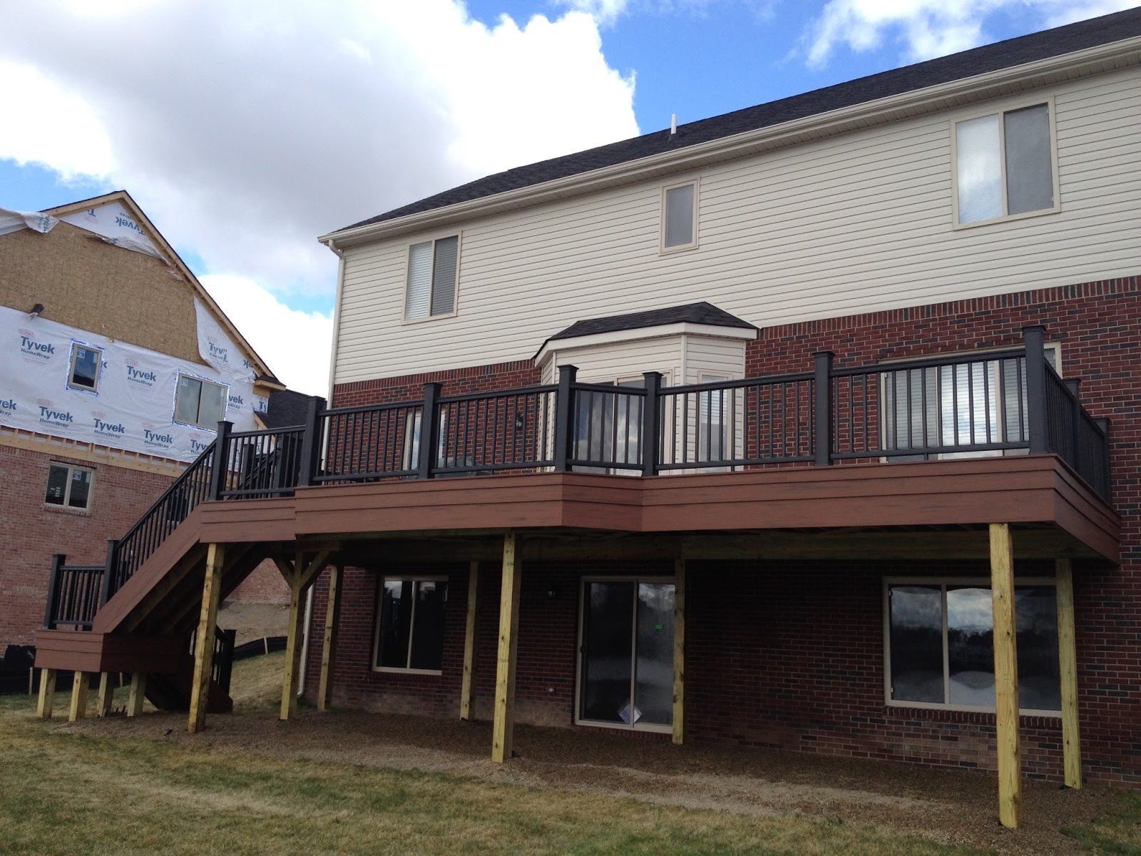 Outdoor Living Rochester Hills Composite Deck Construction