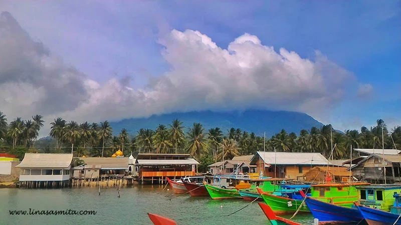 Pelabuhan Rakyat Desa Sepempang Natuna