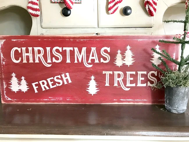 Red Christmas Fresh Trees sign