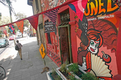 Photo: latercera.com Barrio Bellavista (Bellavista neighborhood), Santiago de Chile.