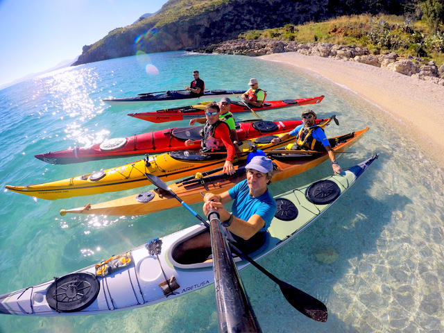 Kayaking In Zingaro Nature Reserve Sicily Foto