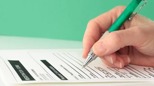 How to arrange your first name, middle name and last name when filling out a form