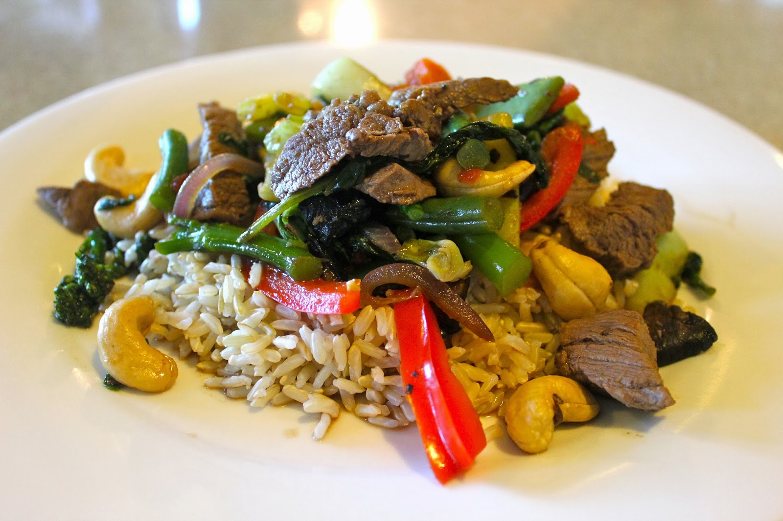 The Dietetic Degustation: Makeover: Thai Cashew Nut Beef Stir-fry at home