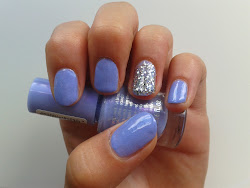 glitter nail easy nails simple volgers lieve hey nailtintartist