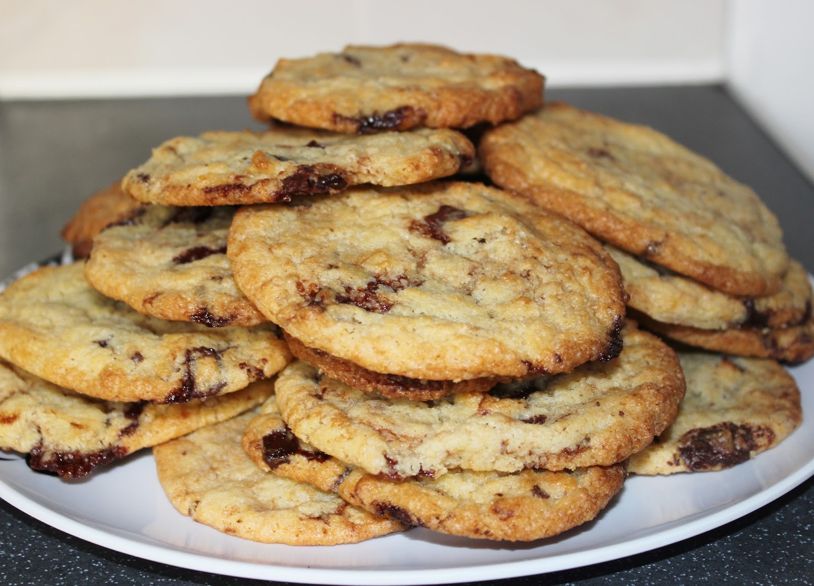 Recipe: american style chewy chocolate chip cookies | Tales of a Pale ...