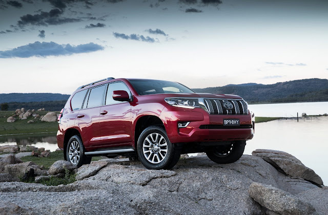 Giới thiệu xe Toyota Land Prado 2019 - Tình trạng nguồn hàng sắp đến ảnh 9 Giới thiệu xe Toyota Land Prado 2019 - Tình trạng nguồn hàng sắp đến ảnh 9