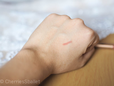 Charlotte Tilbury Lip Cheat in Pillow Talk