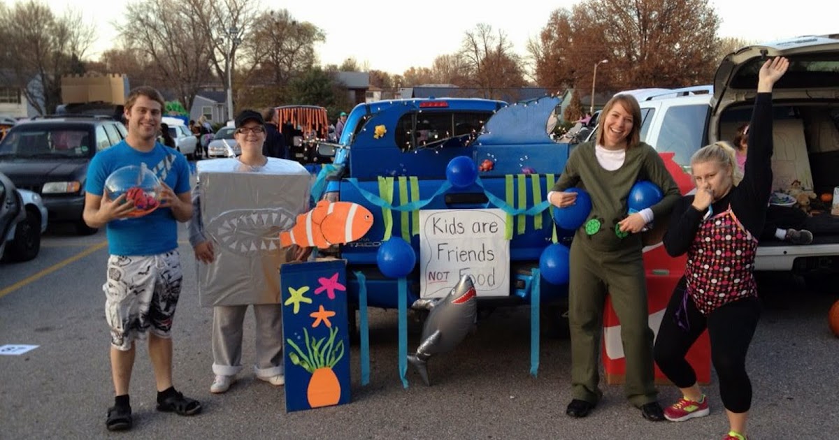 Organizing Trunk 'N' Treat 2014