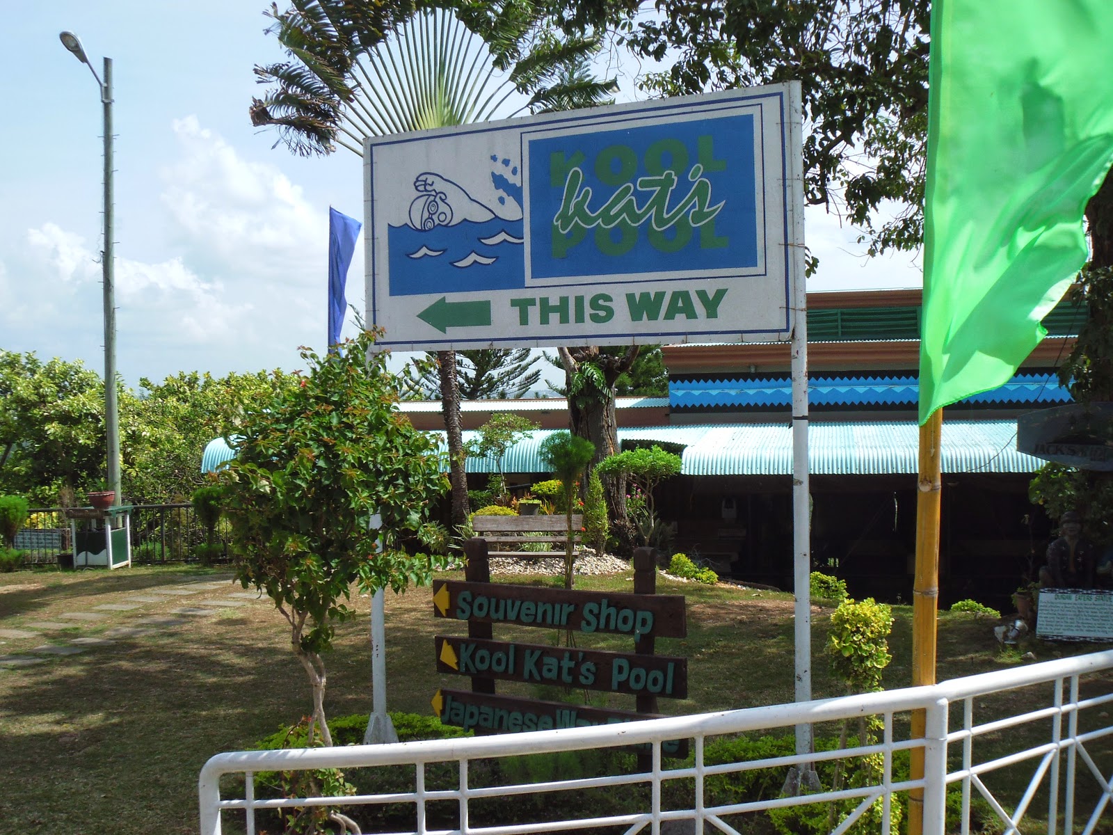 Strolling Around: A 5-Minute Visit to Jack’s Ridge Resort and Restaurant