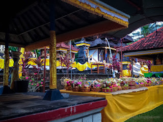 Balinese Offerings Altar And Shrines In A Ceremonial Procession In The Family Hindu Temple At Ringdikit Village, North Bali, Indonesia