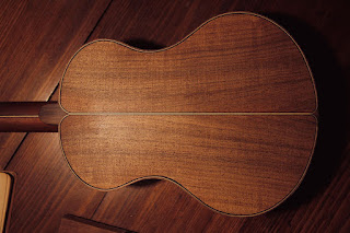 17 fret Venezuelan Cuatro Luiggi Luthier 2015 Algarrobo Mesquite