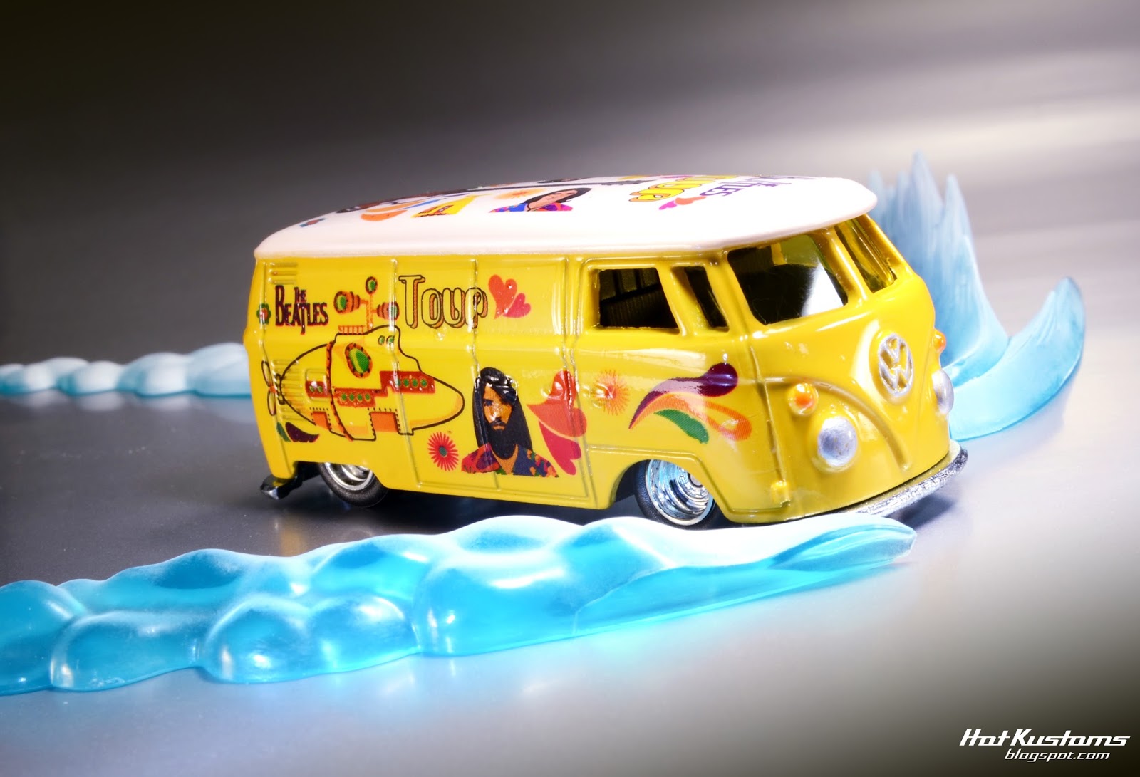 hot wheels volkswagen t1 panel bus