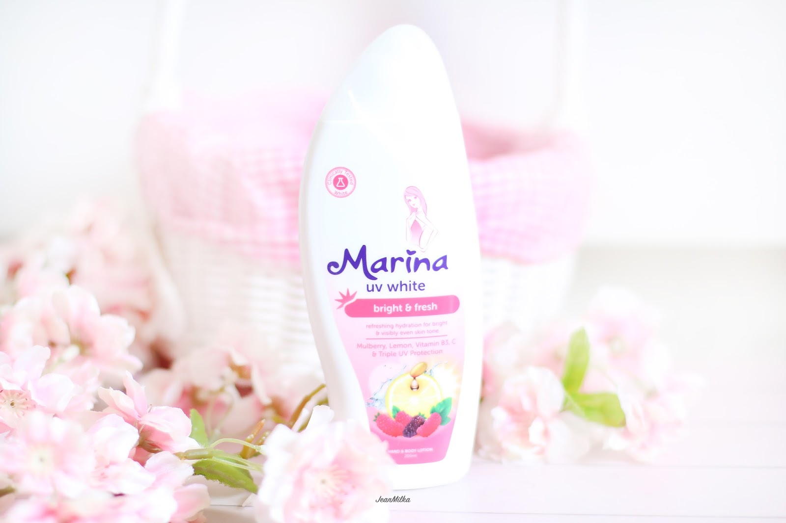 marina, marina body scrub, marina body lotion, review, product review, marina lotion, marina scrub, kulit mulus cerah, body care