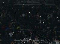 Yankees fans use cell phone lights for stadium