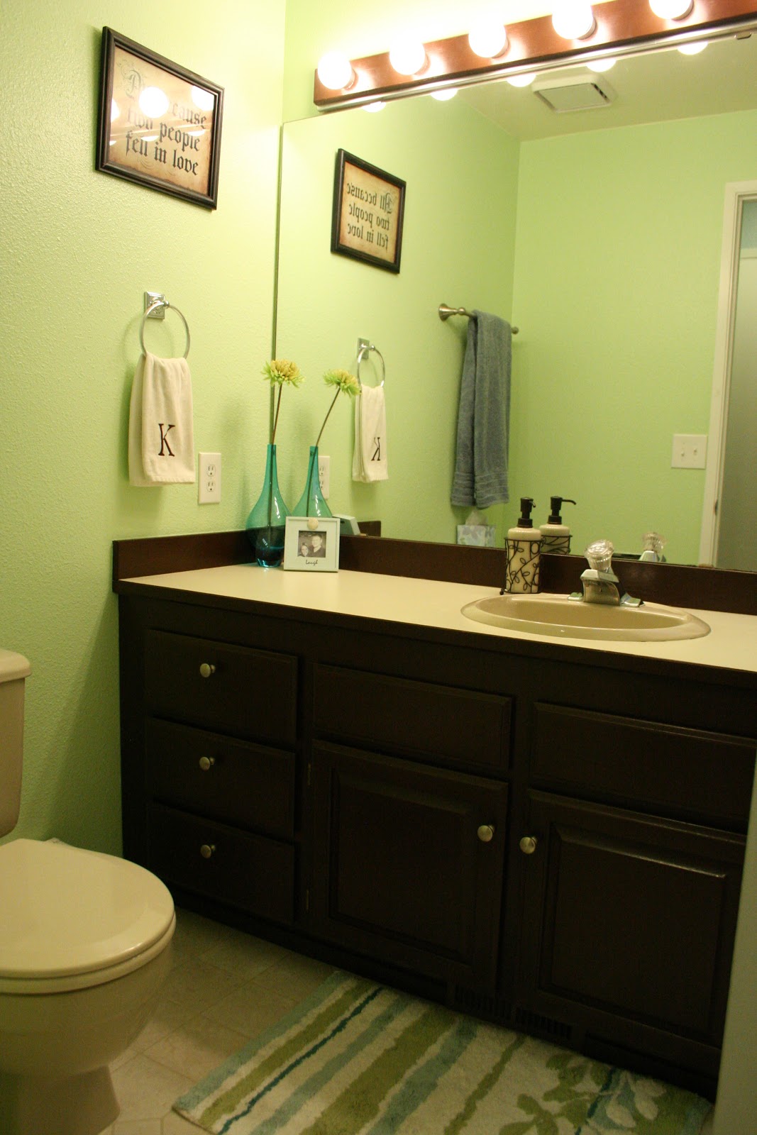 A Home...at last!: Guest Bathroom is finished!
