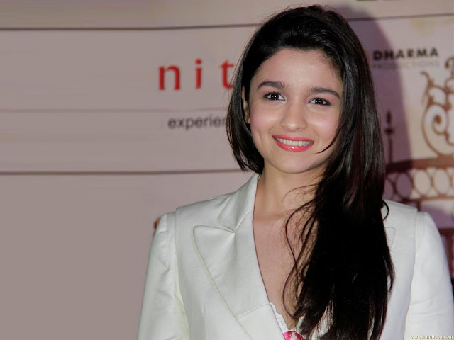 Alia Bhatt HD Wallpapers