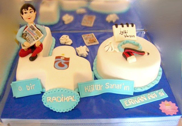 Renkli Tatlar Hayata Tat Katar Radikal 40 Yaş Pasta.