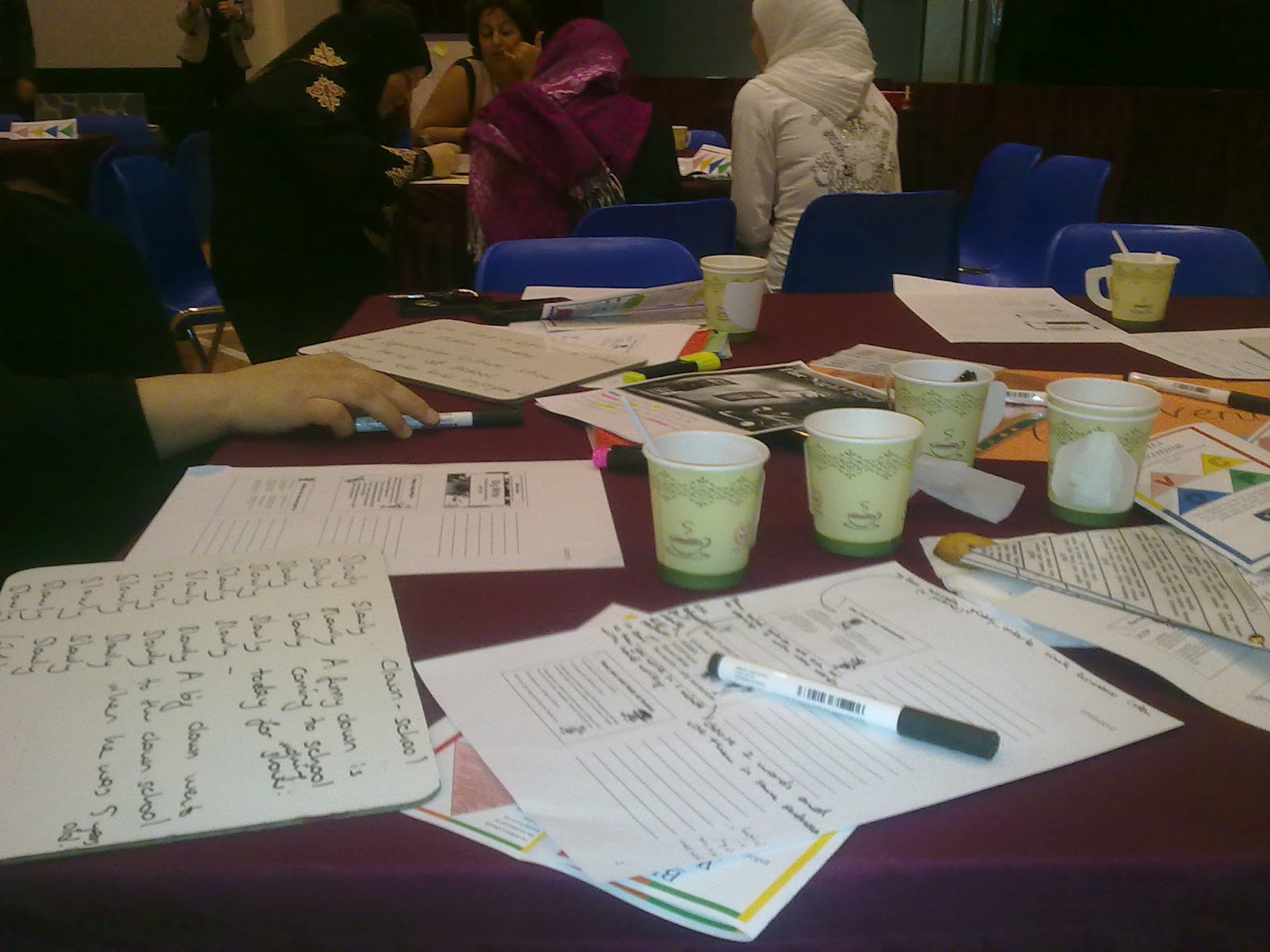 Expat Anne BUGUNKU COFFEE MORNING KONUMUZ COCUGUNUZUN YAZI YAZMASINI