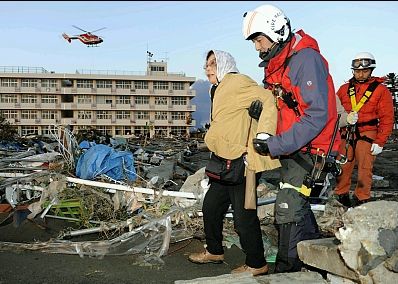 Rescate de víctimas del terremoto en Japón del 2011