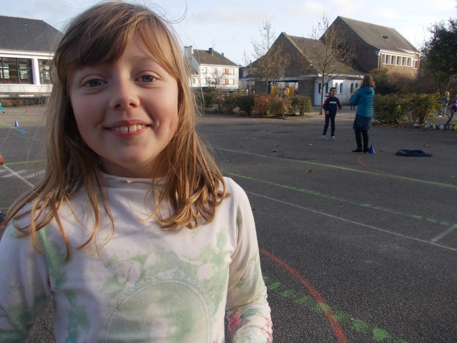 École Jean Jaurès St Nazaire le TPE Atelier "Basketball" (Patrice)