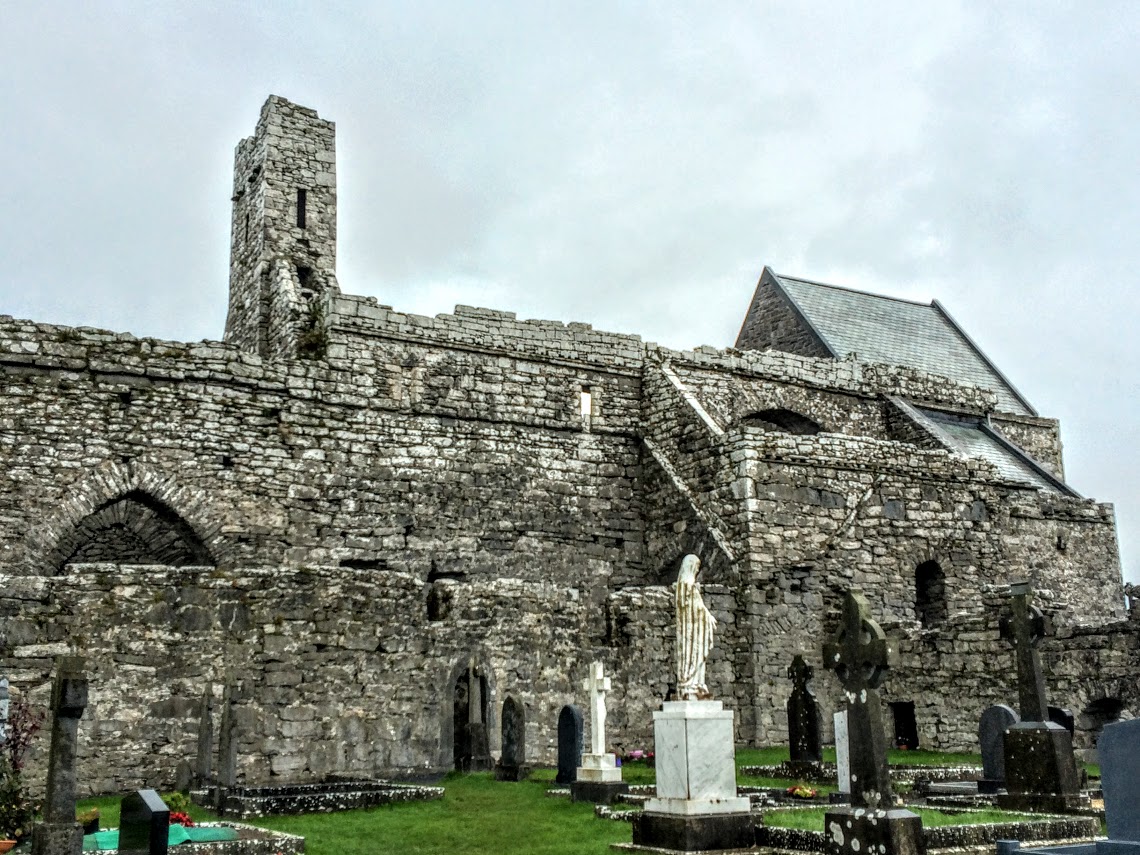 Patrick Comerford: Corcomroe Abbey: the Cistercians’ fertile abbey in ...