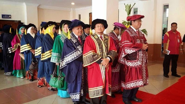 Ucapan Sherly Laos ke Prabowo yang Bikin Warga Tepuk Tangan,Gubernur Malut: Kami Titipkan Harapan