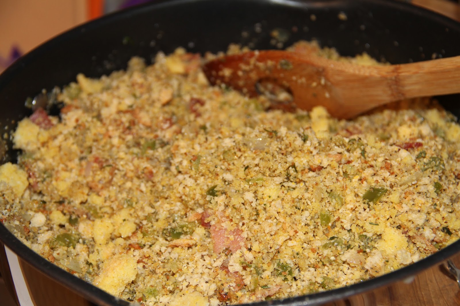 Deep South Dish Cornbread Sage Dressing with Gravy