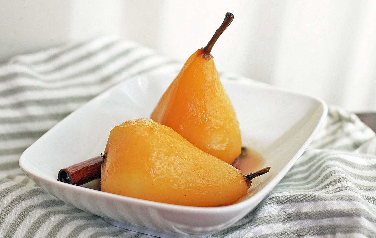 Boiled Pears Passion for Food: Cinnamon and Orange Poached Pears