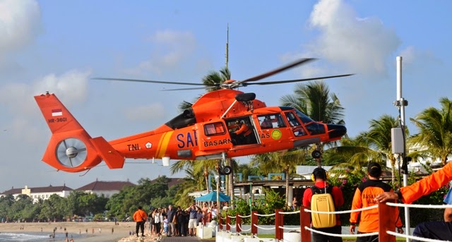Pesawat Mendarat Darurat di Perairan Bali