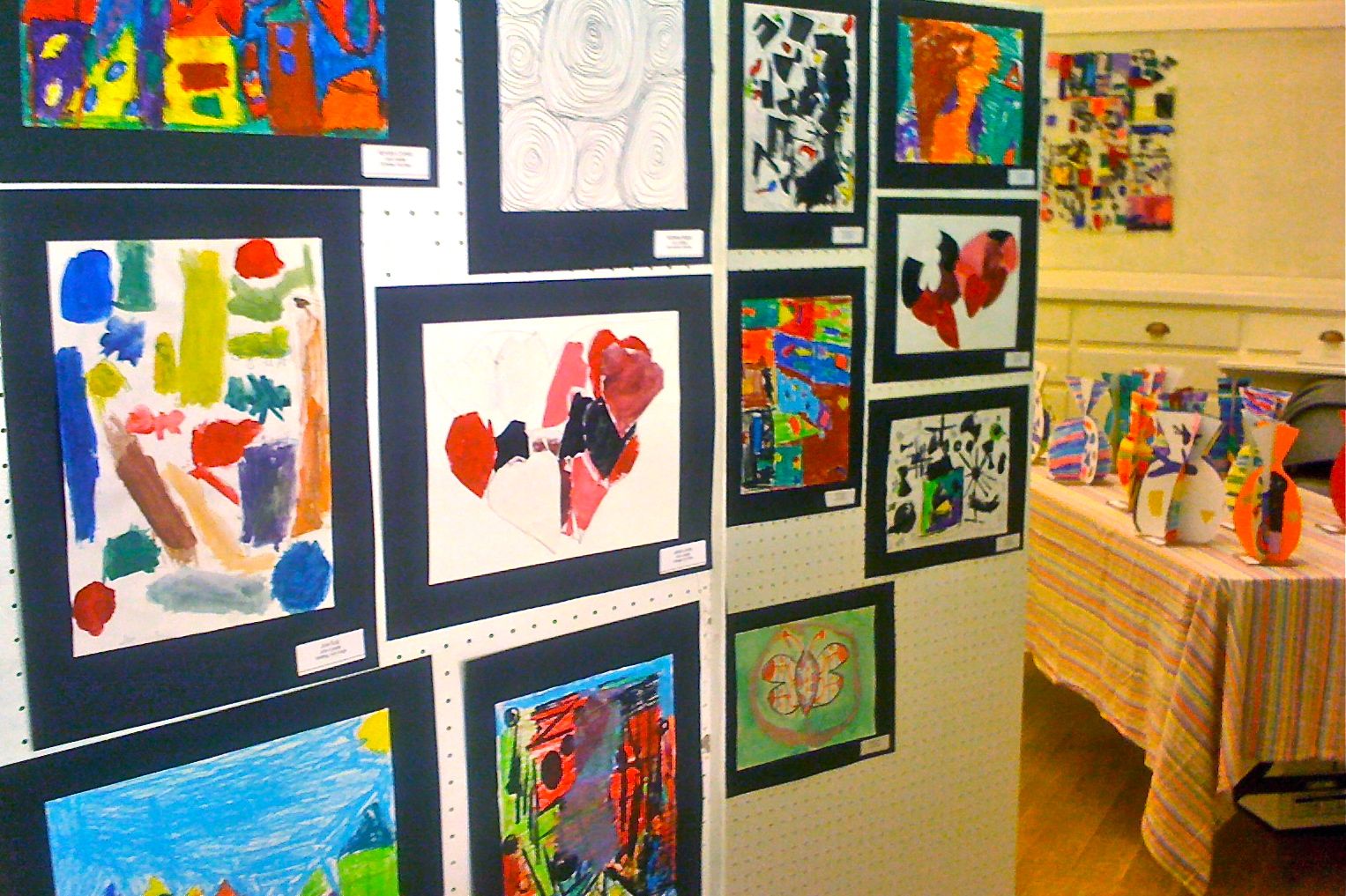 Kids Art Market: Art show for VSA